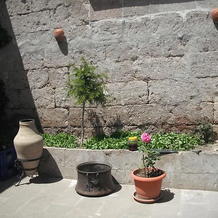 بيت ضيافة Kadir's Antiq Gelveri House